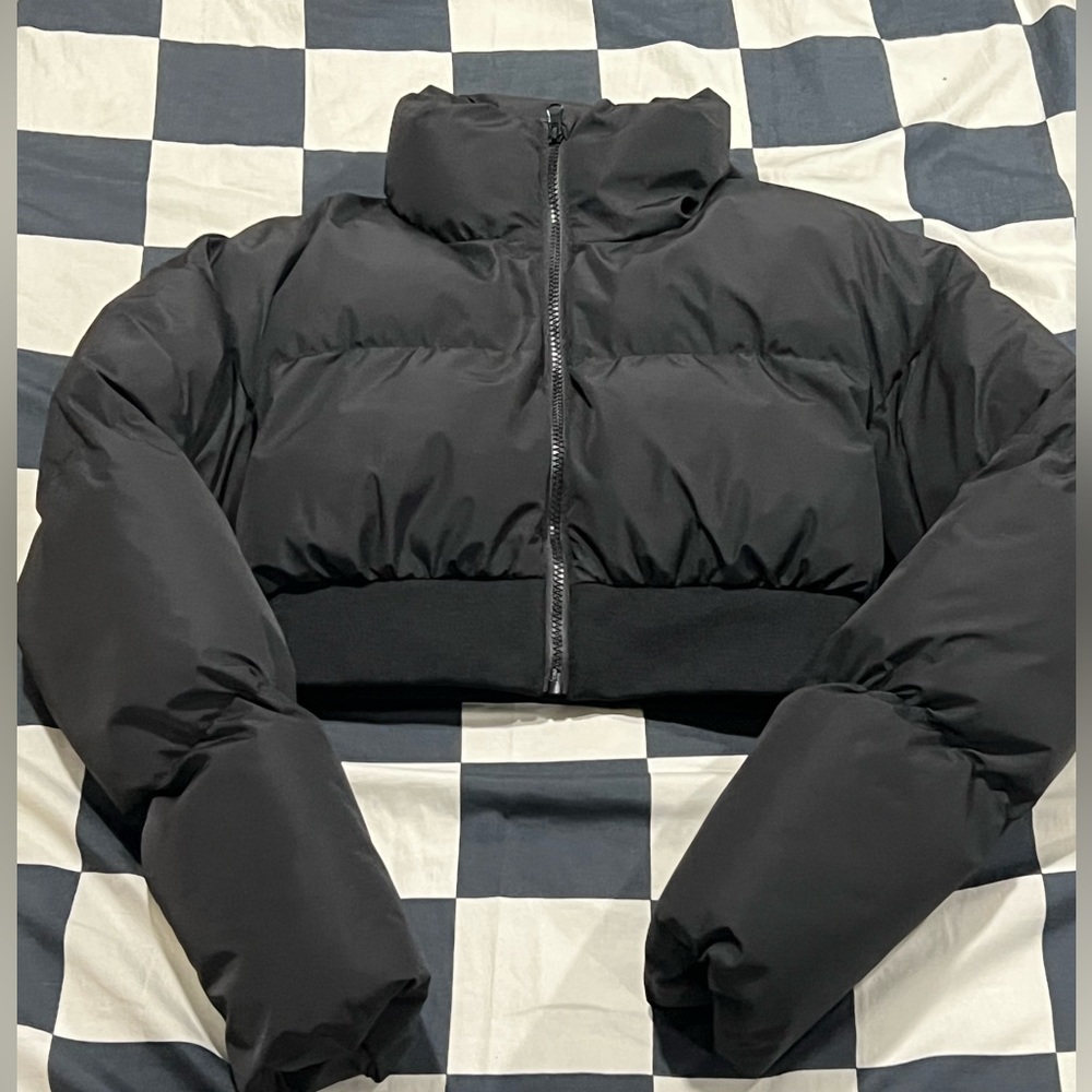 Dazy Cute Black Crop Puffer Jacket